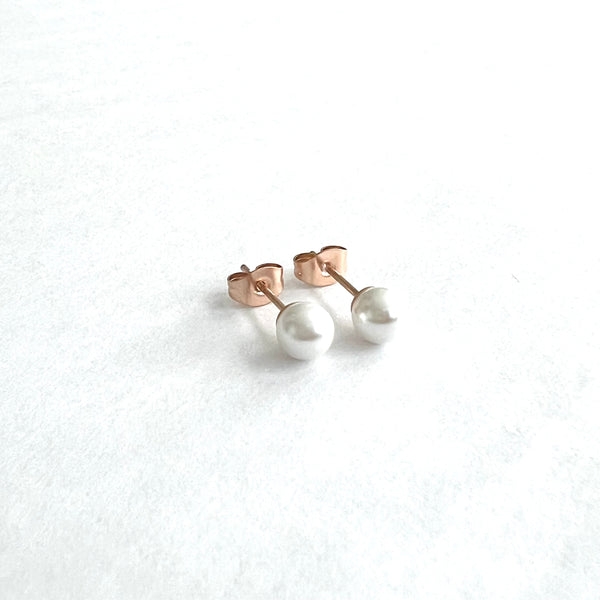 Pearl Earrings Rose Gold